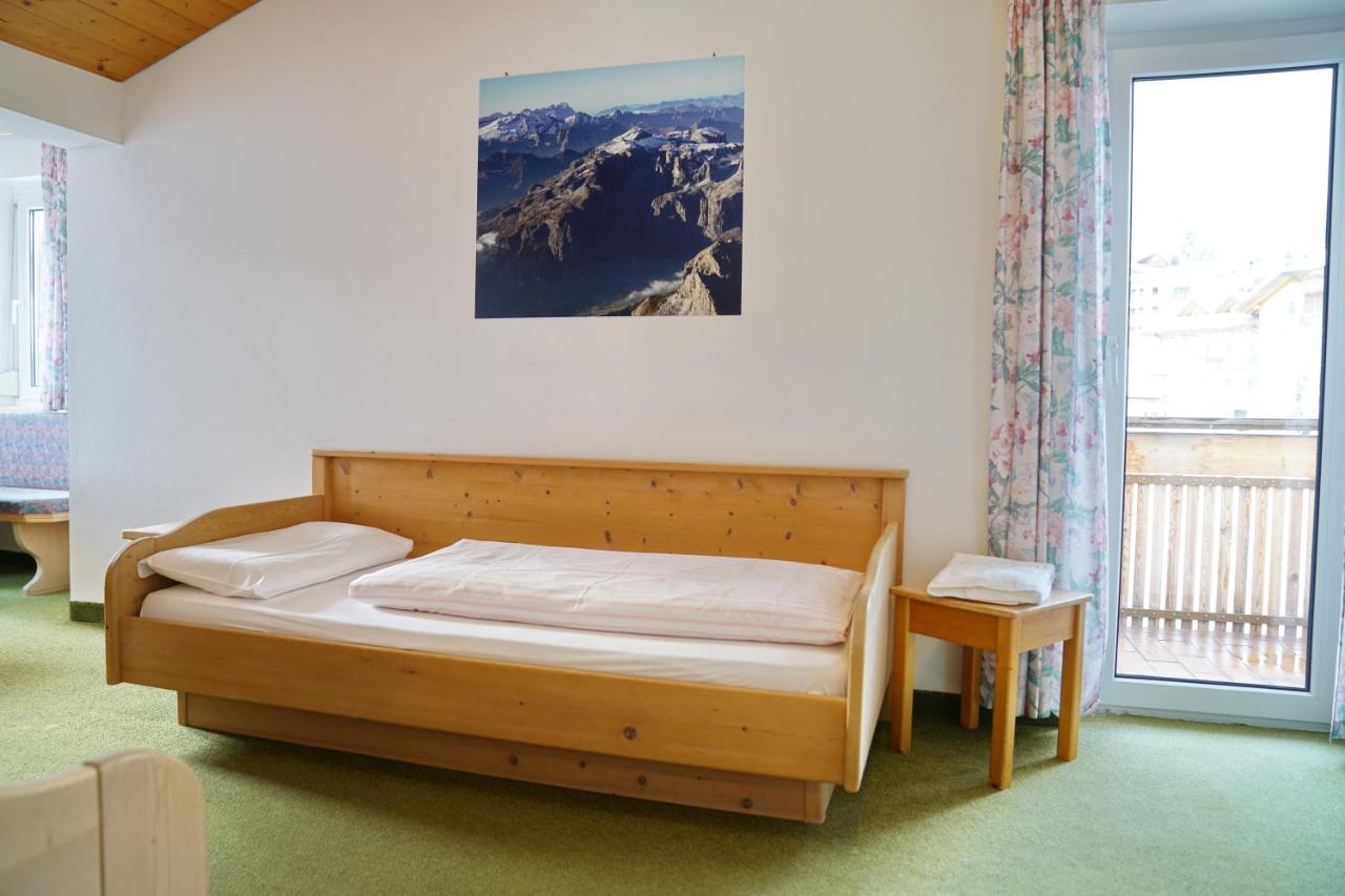 Piz Alpin B&B Colfosco Exterior foto